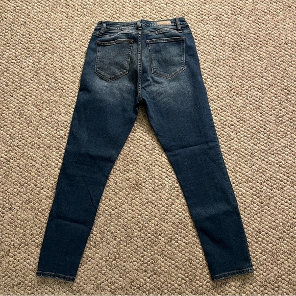 Miss Me Embroidered Skinny Jeans - Picture 4 of 5